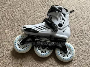 3 Wheels Skate