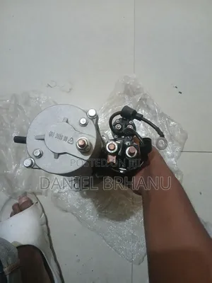 የ ሲኖ ትራክ መኪና ሞተሪኖ