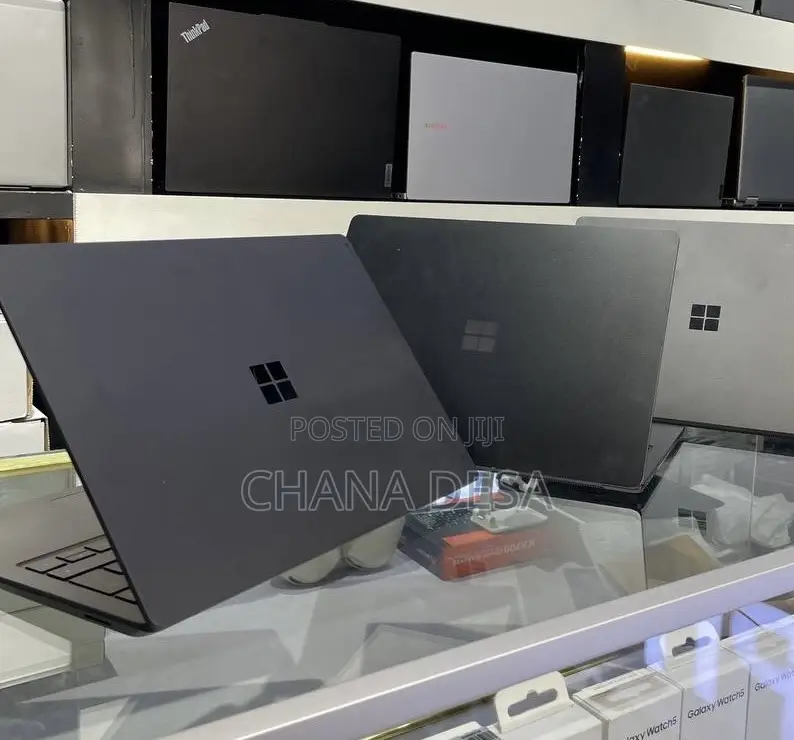New Laptop Microsoft Surface 16GB Intel Core i7 SSD 512GB