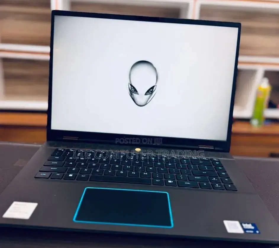 New Laptop Dell Allenware M15 R5 16GB Intel Core Ultra 9 SSD 1T