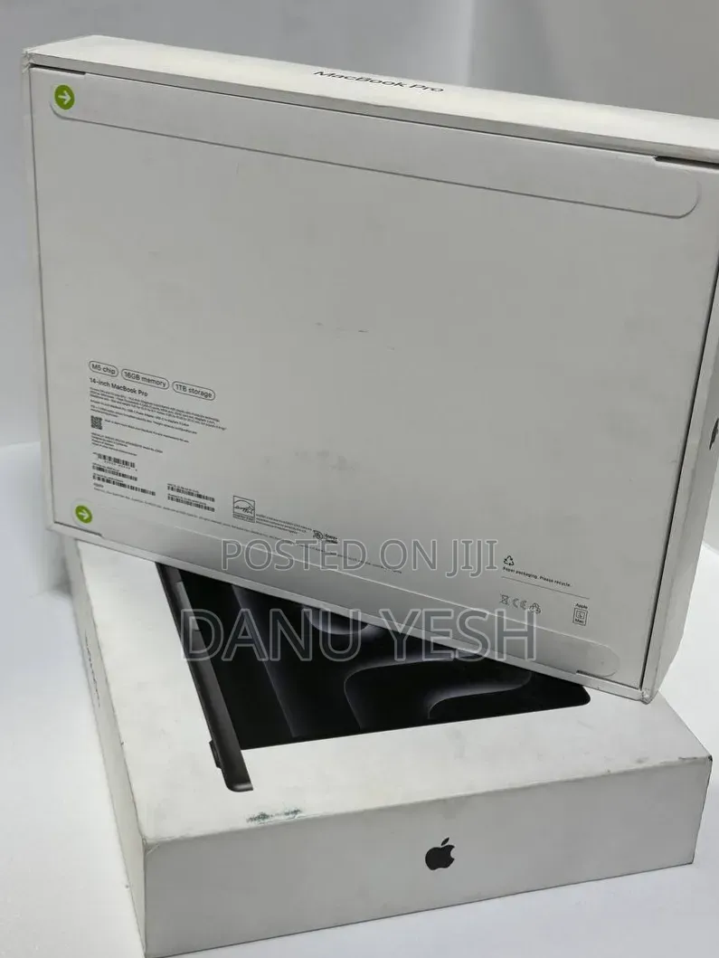 New Laptop Apple MacBook Pro 16GB Apple M5 SSD 1T