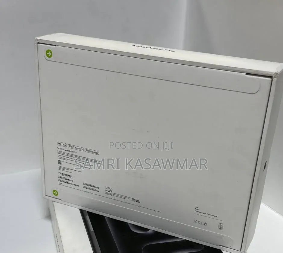 New Laptop Apple MacBook Pro 16GB Apple M5 SSD 1T