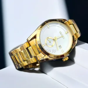 Luxury Gold Gucci Men's Watch - White Dial