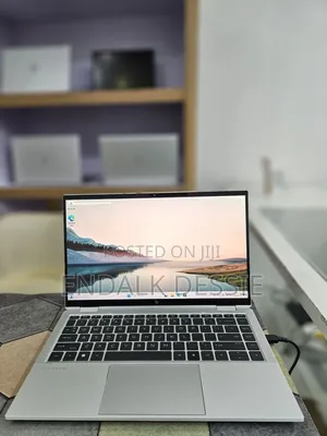 New Laptop HP EliteBook 1040 G8 16GB Intel Core i7 SSD 512GB