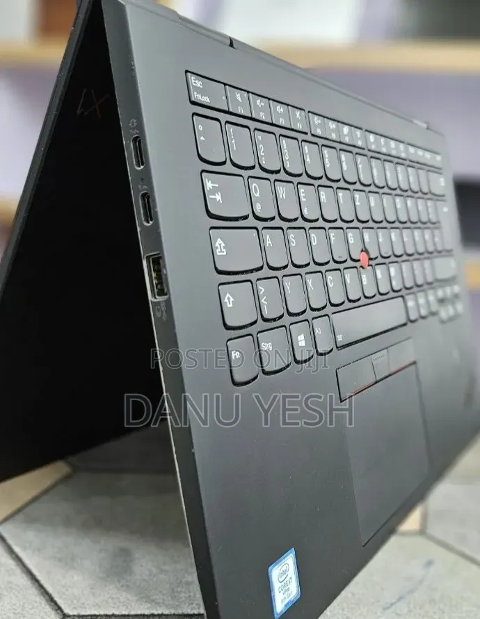 New Laptop Lenovo ThinkPad X1 Yoga 16GB Intel Core i7 SSD 512GB
