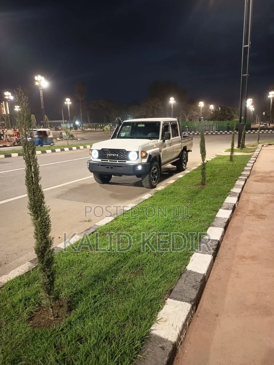 Toyota Land Cruiser 2018 White