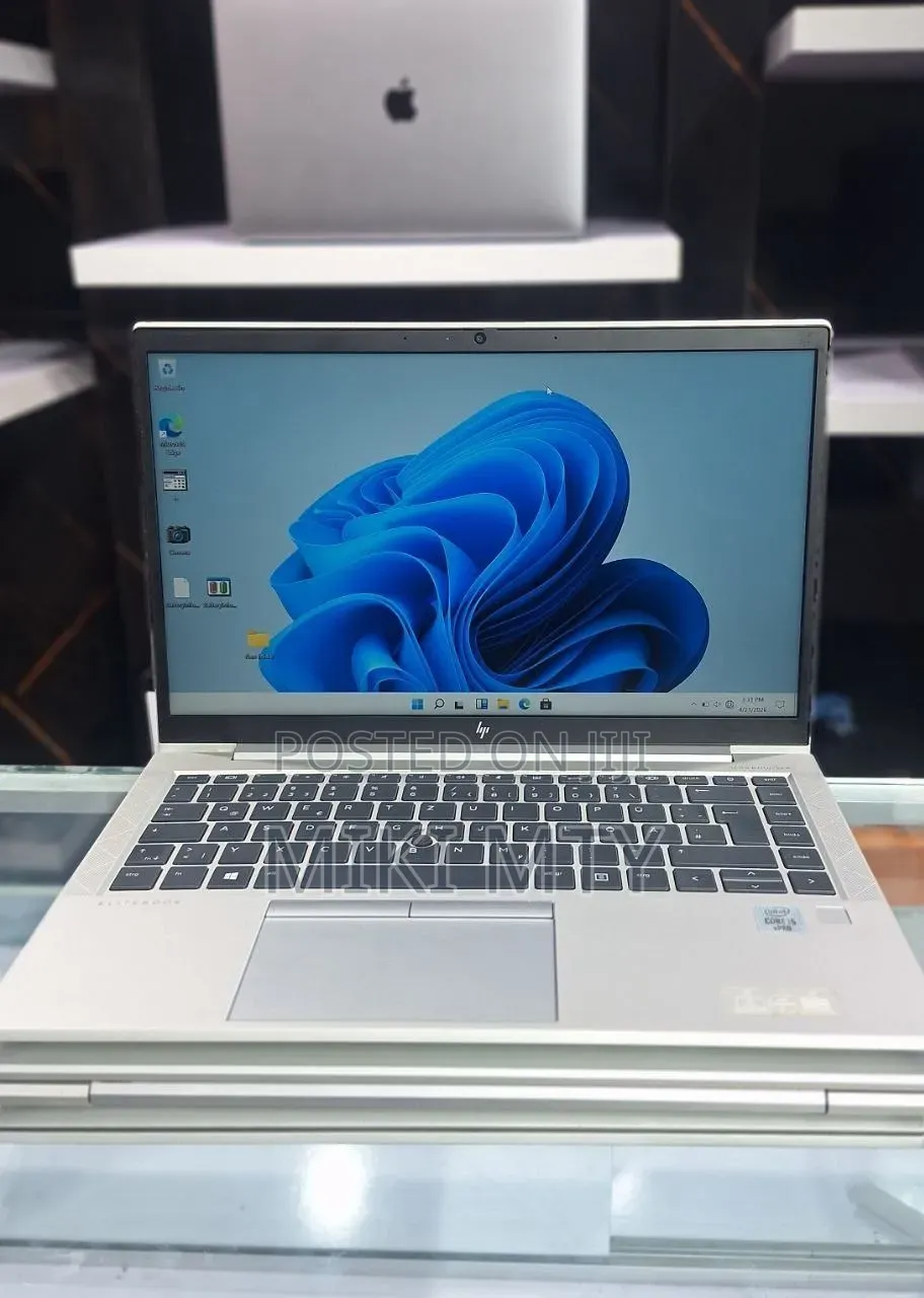 New Laptop HP EliteBook 840 8GB Intel Core i5 SSD 512GB
