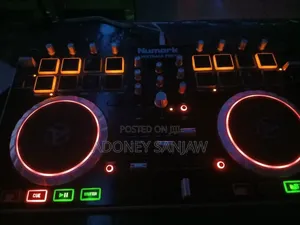 Numark Dj Controller