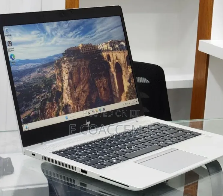 New Laptop HP 16GB Intel Core i7 SSD 512GB