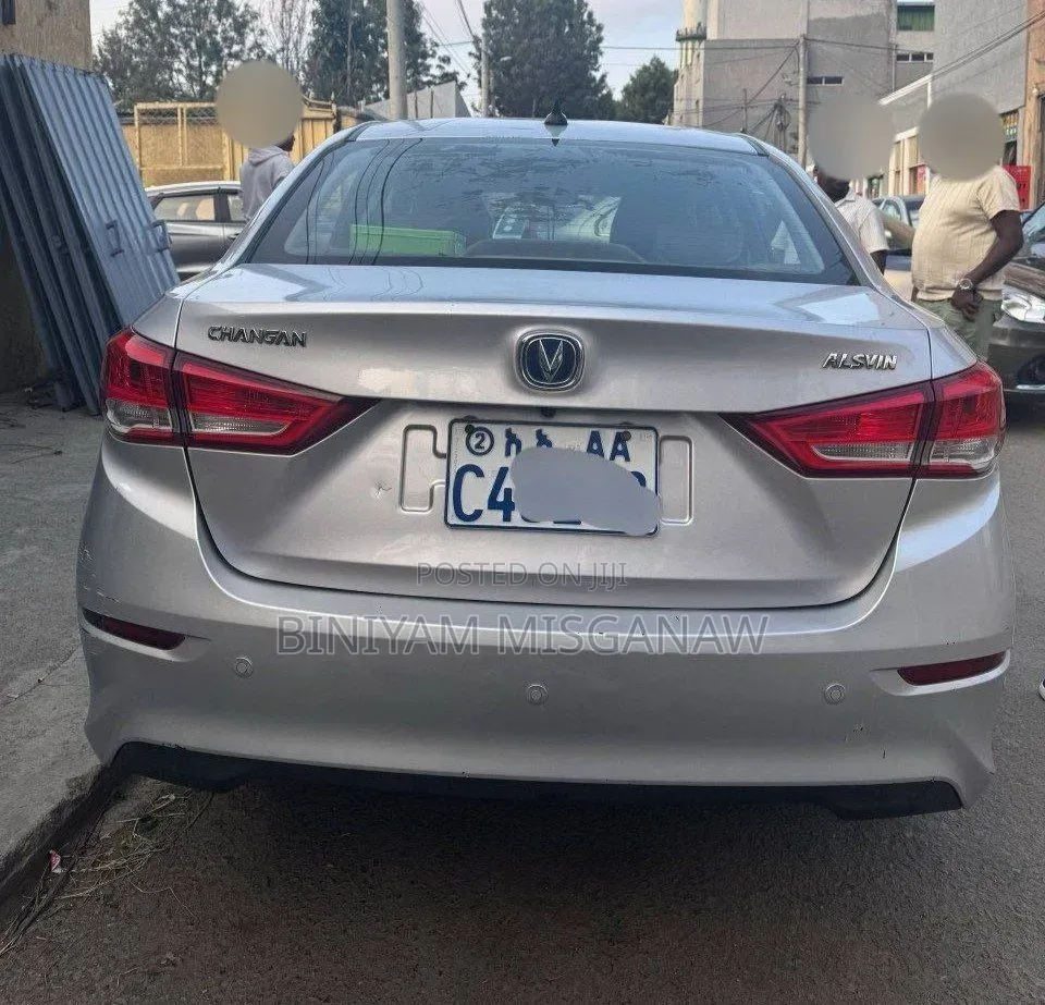 Changan Alsvin 2022 Silver