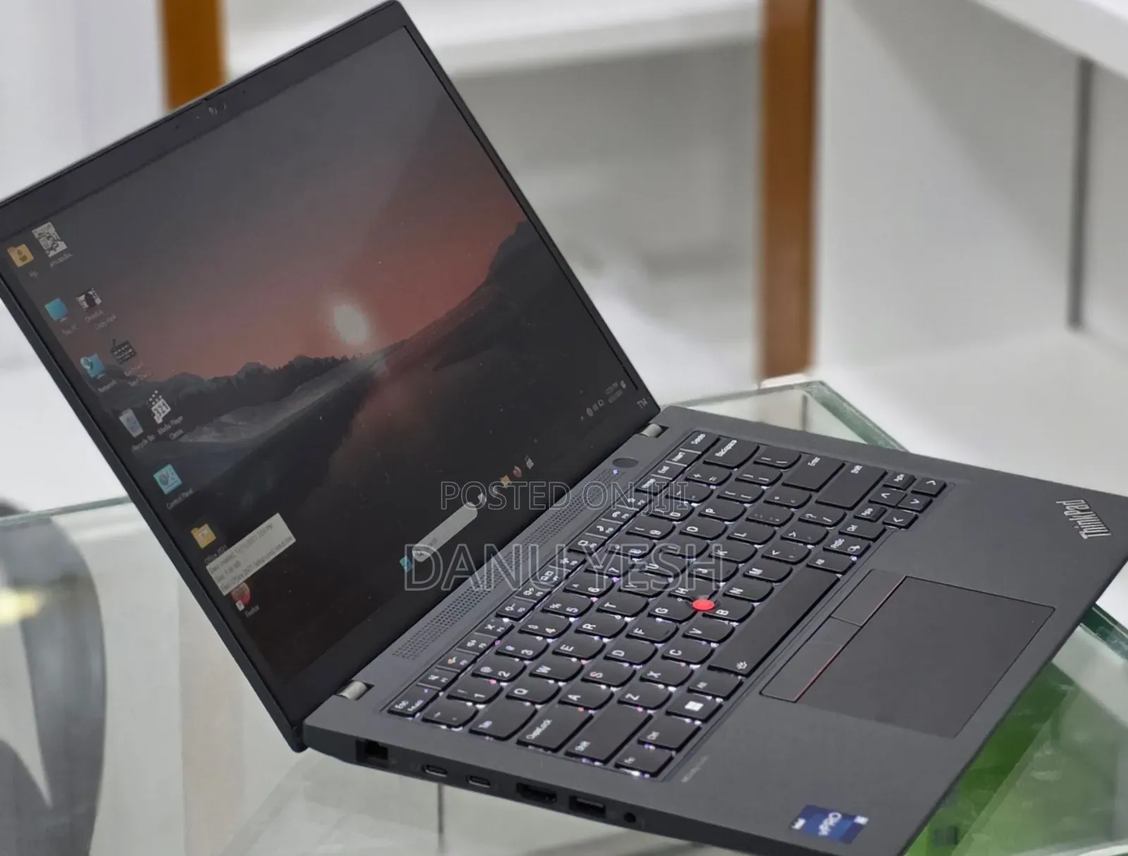 New Laptop Lenovo ThinkPad T14 G4 16GB Intel Core i5 SSD 256GB