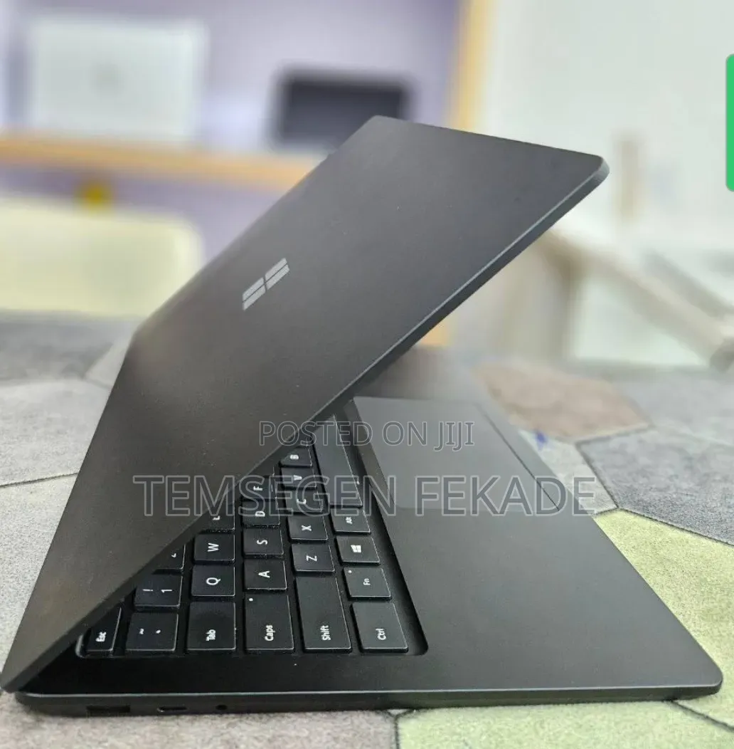 New Laptop Microsoft Surface Laptop 4 16GB Intel Core i7 SSD 512GB