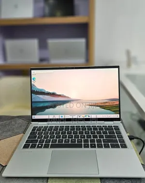 New Laptop HP EliteBook 1040 G8 32GB Intel Core i7 SSD 512GB