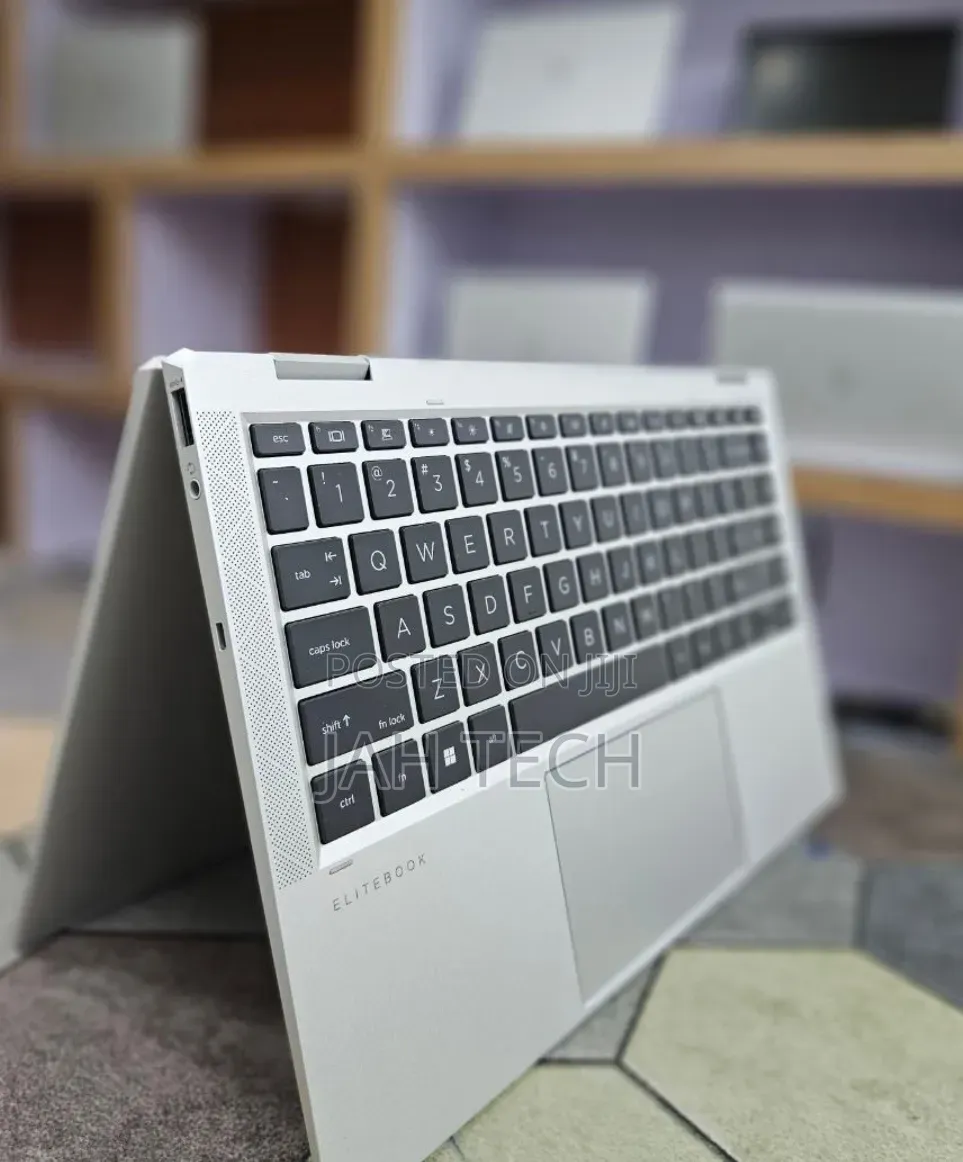 New Laptop HP EliteBook 1040 G8 32GB Intel Core i7 SSD 512GB