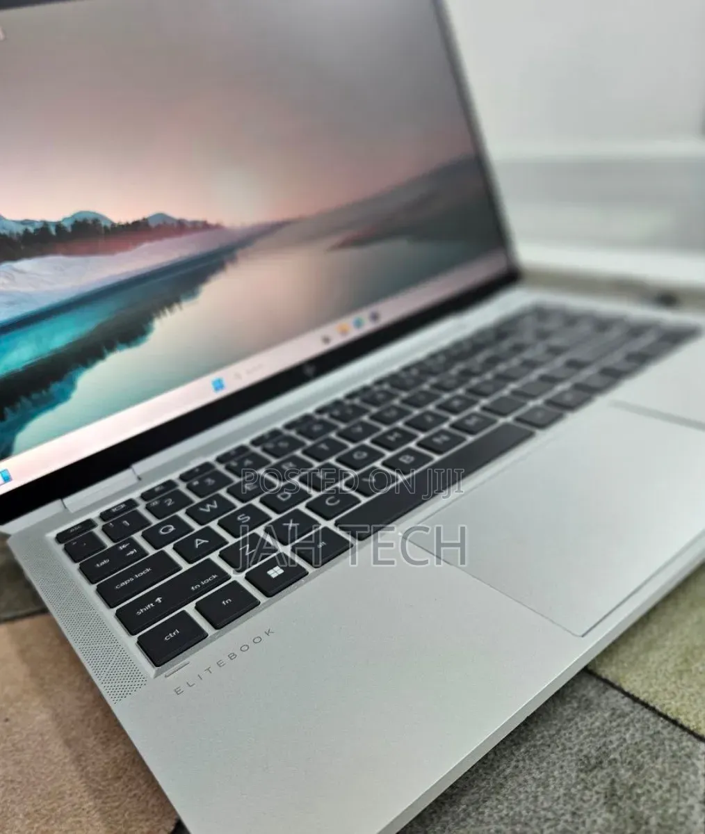 New Laptop HP EliteBook 1040 G8 32GB Intel Core i7 SSD 512GB