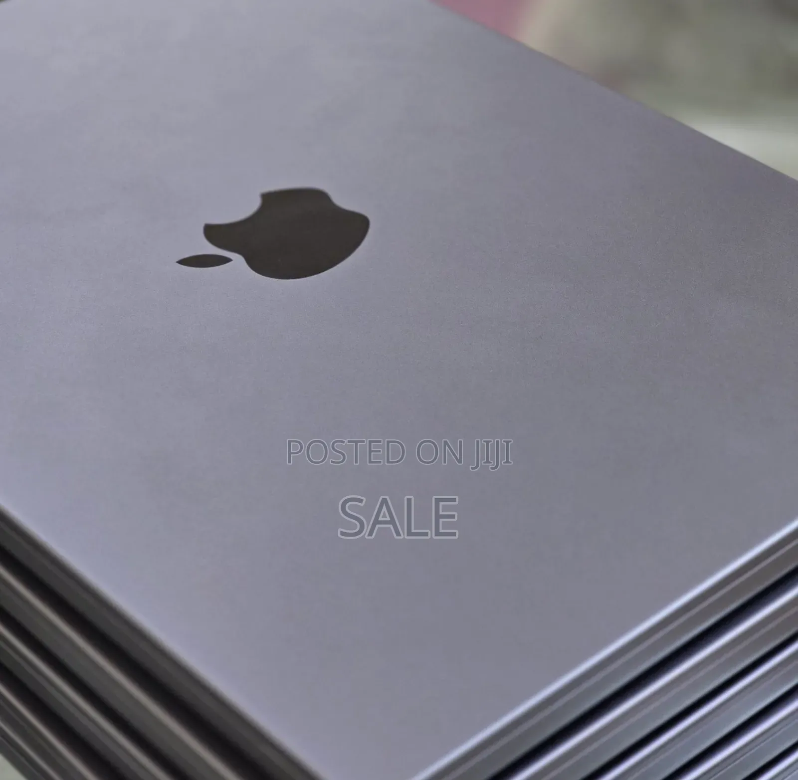 New Laptop Apple MacBook Pro M1 32GB Apple M1 Pro SSD 512GB