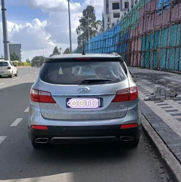 Hyundai Mistra 2015 Silver