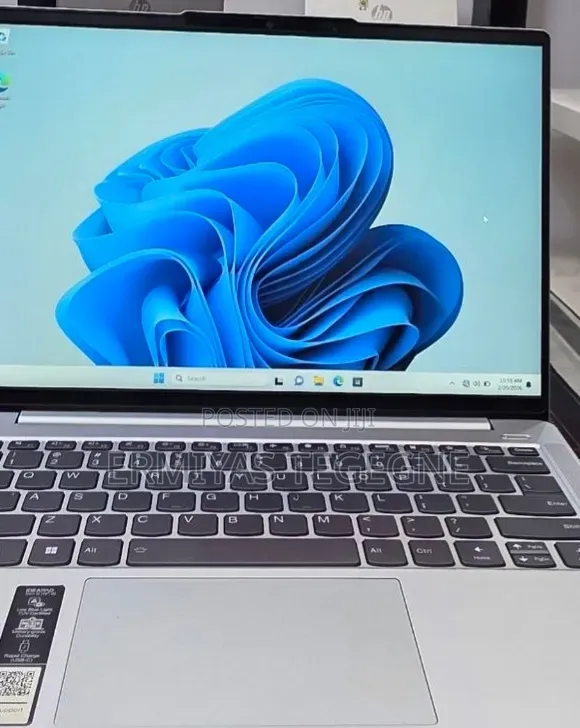 New Laptop HP Pavilion 15 16GB Intel Core Ultra 7 SSD 512GB
