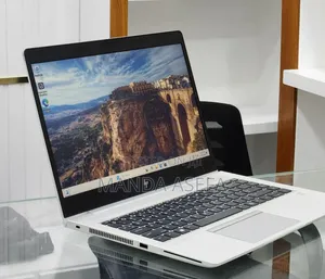 New Laptop HP EliteBook 840 G5 8GB Intel Core i7 SSD 512GB