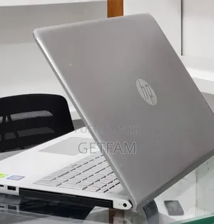 New Laptop HP Pavilion 15 8GB Intel Core i7 SSD 512GB