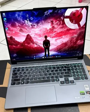 New Laptop Lenovo Legion 5 16GB AMD Ryzen 7 SSD 1T