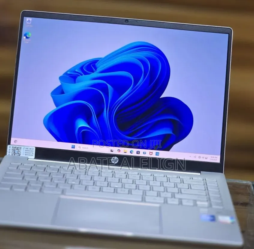 New Laptop HP Pavilion 14 16GB Intel Core i7 SSD 1T