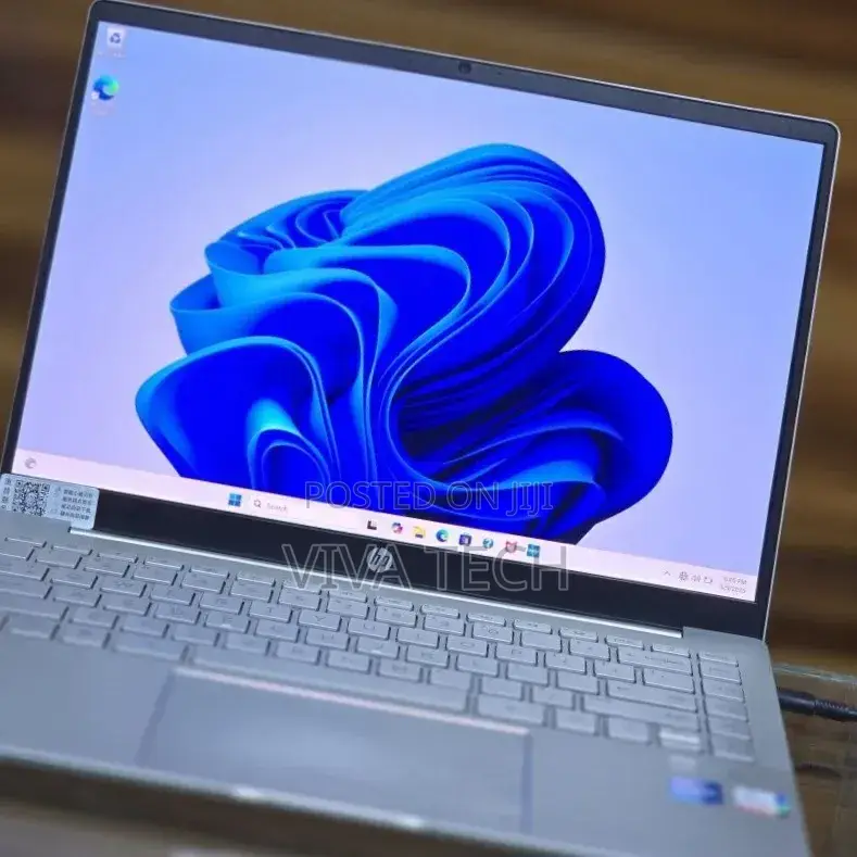 New Laptop HP Pavilion 14 16GB Intel Core i7 SSD 1T