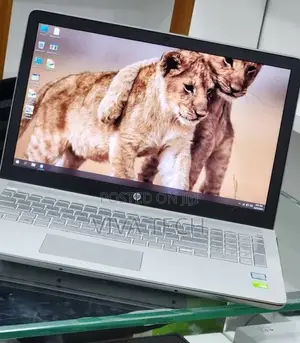 New Laptop HP Pavilion 15 8GB Intel Core i7 SSD 512GB