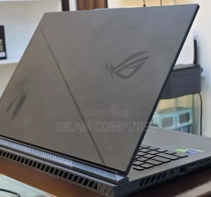 New Laptop Asus ROG Strix G16 G614 32GB Intel Core i9 SSD 2T