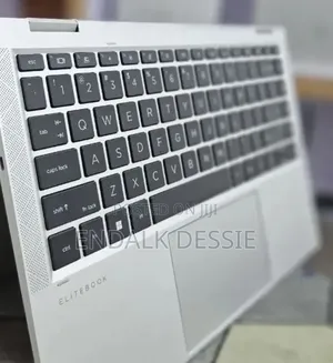 New Laptop HP EliteBook 1040 G8 16GB Intel Core i7 SSD 512GB