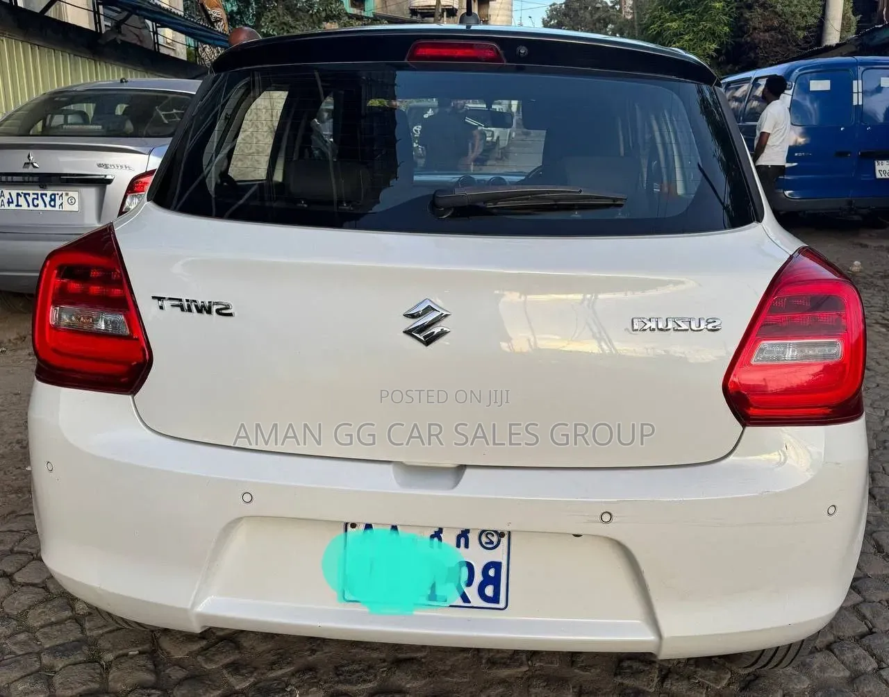 Suzuki Swift Sport 2021 White