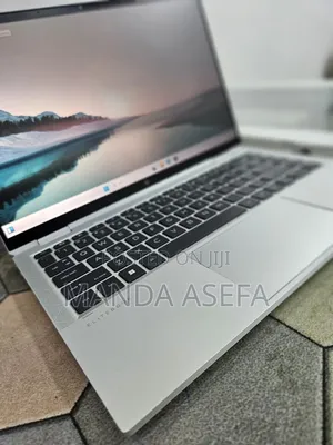 New Laptop HP EliteBook 1040 G8 32GB Intel Core i7 SSD 512GB