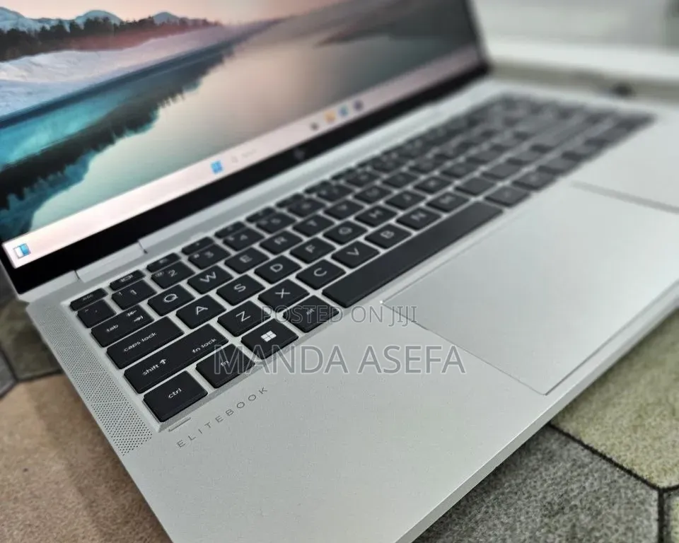 New Laptop HP EliteBook 1040 G8 32GB Intel Core i7 SSD 512GB
