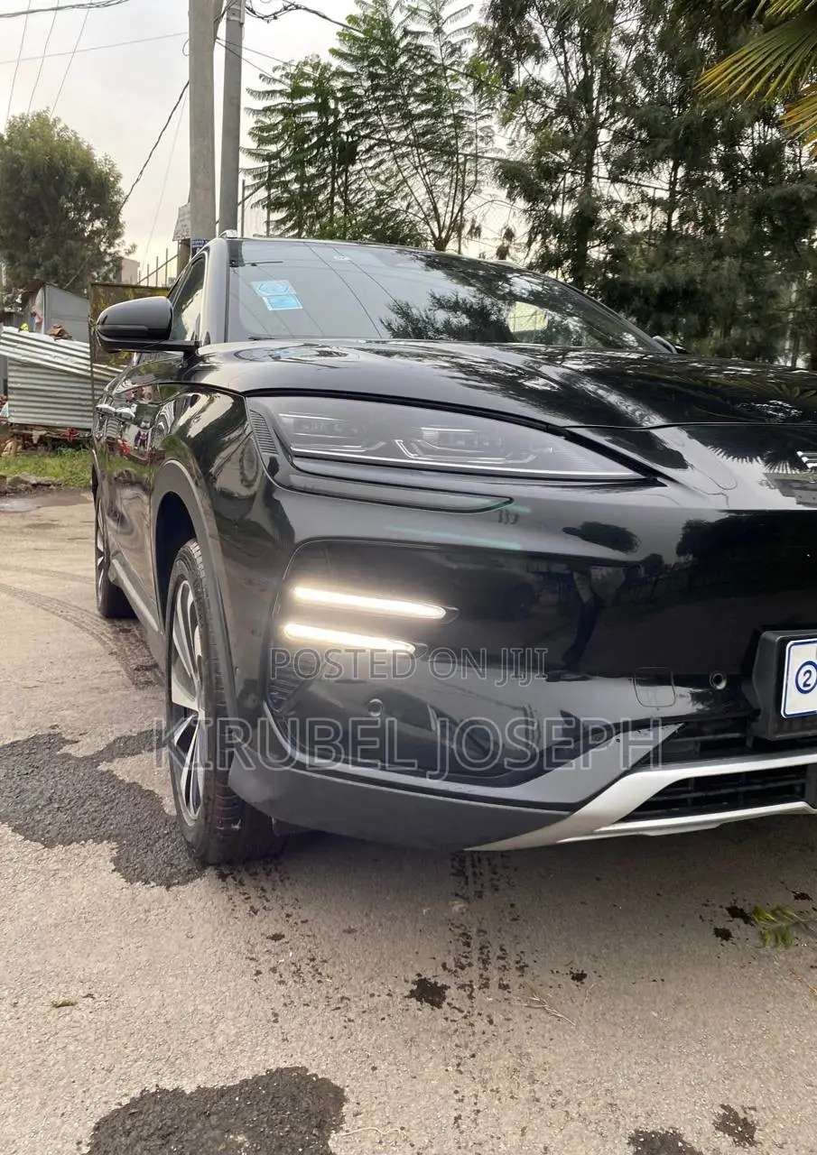 BYD Song Plus EV FWD 2024 Black