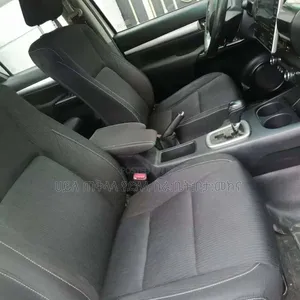 Toyota Hilux 2017 Off white