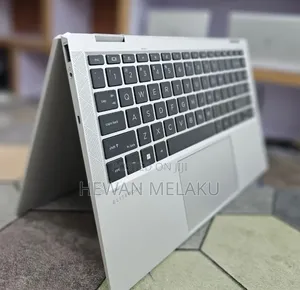 New Laptop HP EliteBook 1040 G8 16GB Intel Core i7 SSD 512GB
