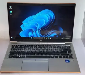 New Laptop HP EliteBook 840 G8 16GB Intel Core i5 SSD 512GB