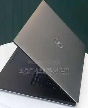 New Laptop Dell Precision 15 5540 16GB Intel Core i9 SSD 512GB