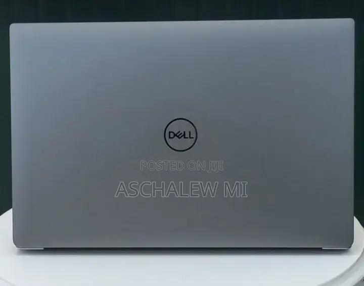 New Laptop Dell Precision 15 5540 16GB Intel Core i9 SSD 512GB