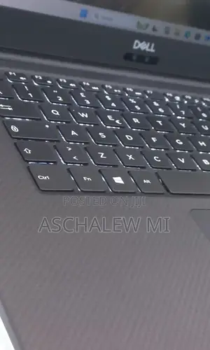New Laptop Dell Precision 15 5540 16GB Intel Core i9 SSD 512GB