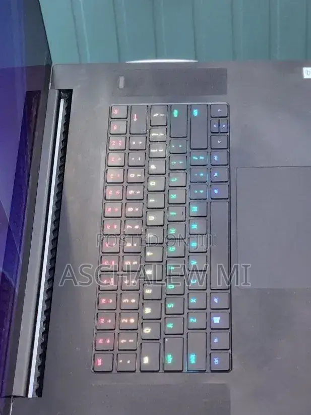 New Laptop Razer Blade 16GB Intel Core i7 SSD 512GB