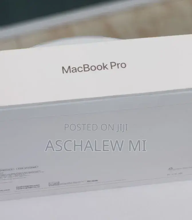 New Laptop Apple MacBook Pro 2025 M5 14-inch 16GB Apple M5 Pro SSD 1T