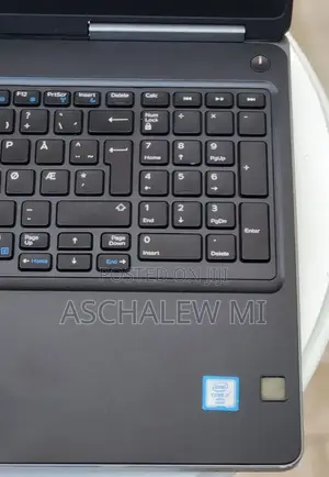 New Laptop Dell Latitude 12 7250 16GB Intel Core i7 SSD 512GB