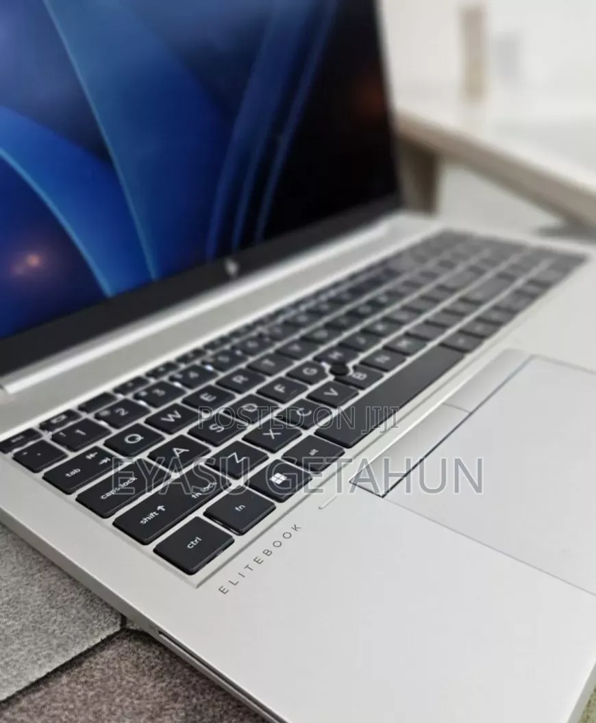 New Laptop HP EliteBook 850 G8 16GB Intel Core i7 SSD 512GB