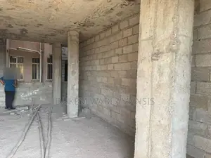 13bdrm House in Addis Ababa, West Shewa for sale