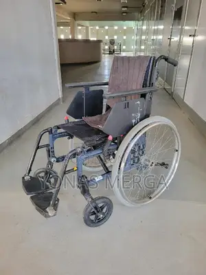 Normal Wheelchair了三rear Anti-Tippers for 6" Casters, Pair, 1306a