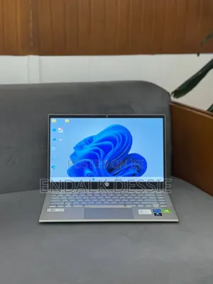 New Laptop HP Pavilion 14 16GB Intel Core i5 SSD 512GB