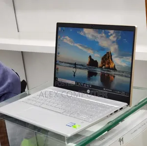 New Laptop HP Pavilion 14 8GB Intel Core i5 SSD 512GB