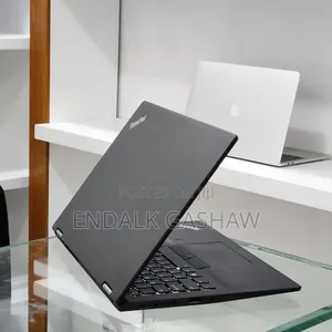 New Laptop Lenovo ThinkPad X390 Yoga 16GB Intel Core i5 SSD 512GB