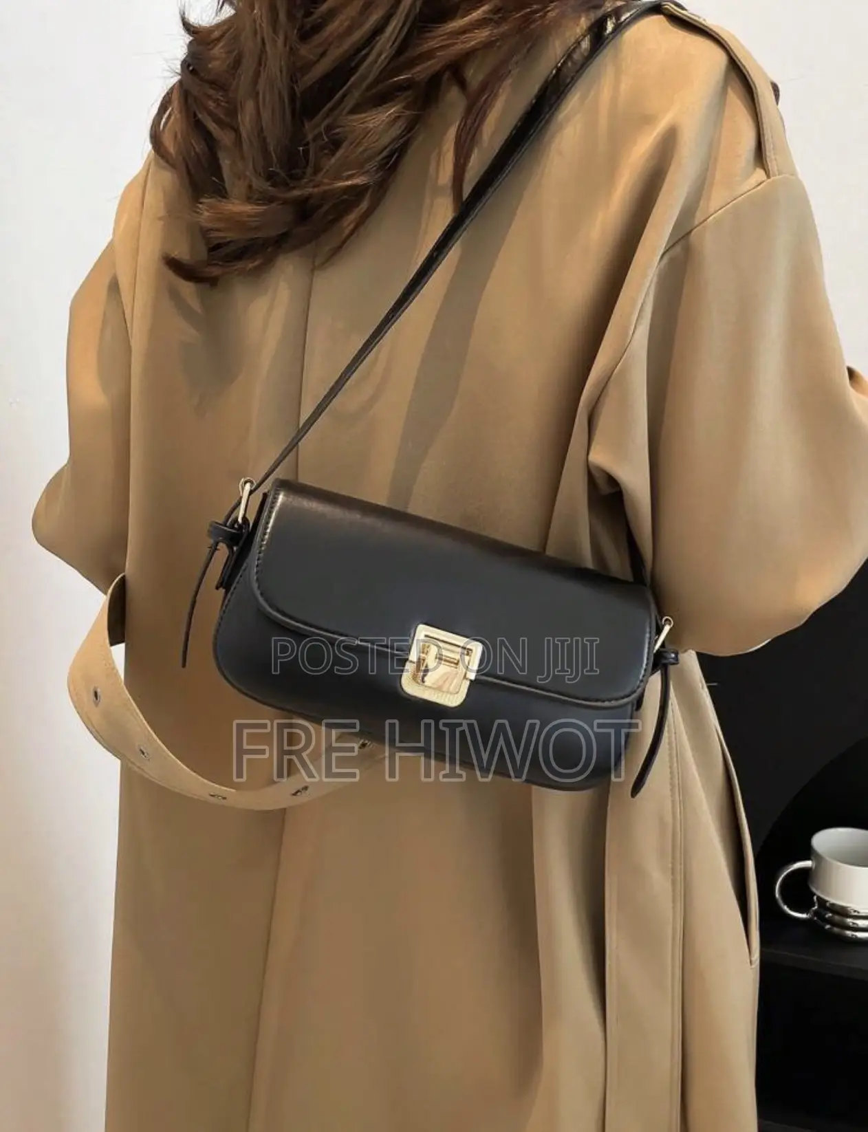 High Quality Multifunctional Small Shoulder Bag/Underarm Bag for Women